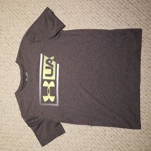 Under Armor Youth Large T-shirt